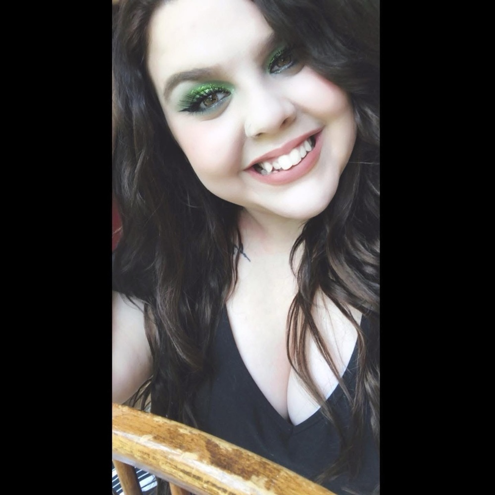 Meet your Posher, Taylor